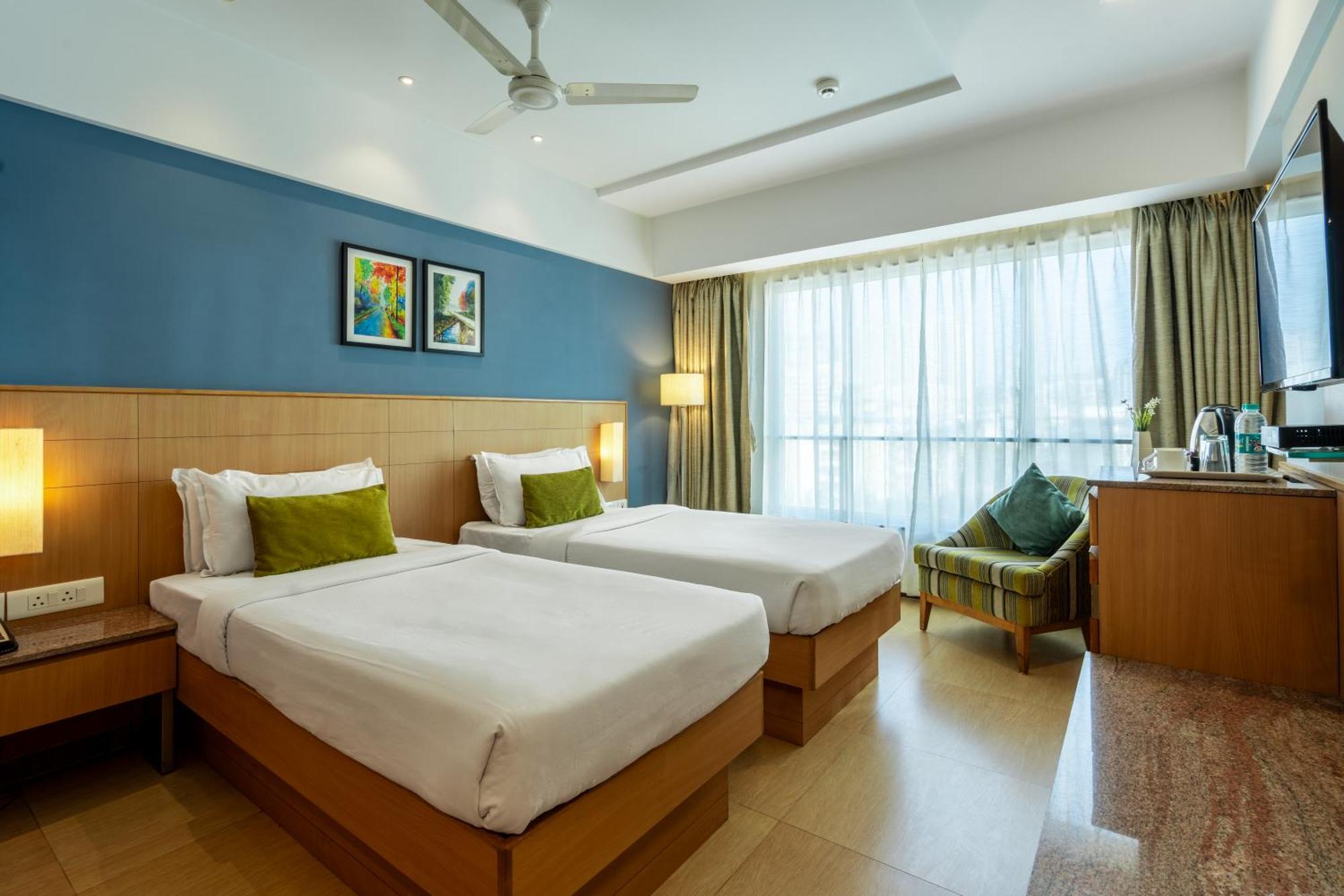 Hotel Gcc North Side Mira-Bhayandar Exterior foto